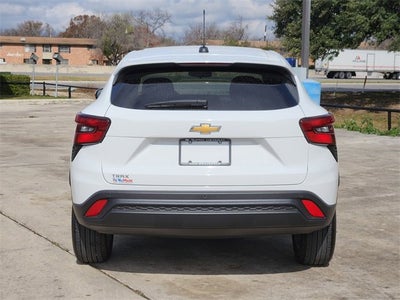 2025 Chevrolet Trax LS