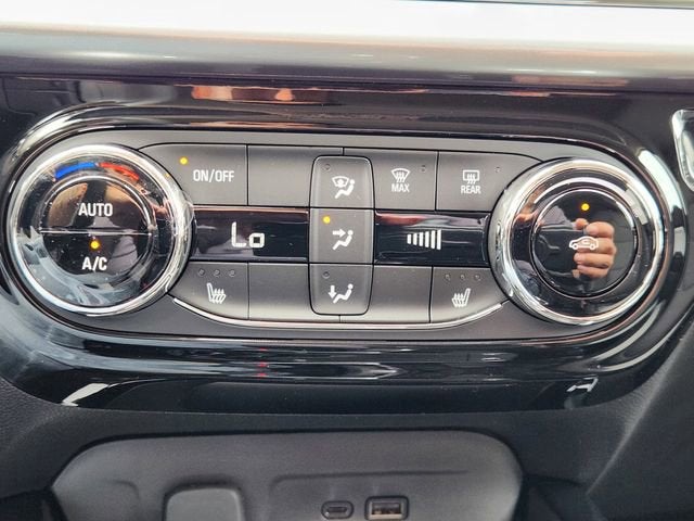 2026 Chevrolet Trax LT - Photo 14