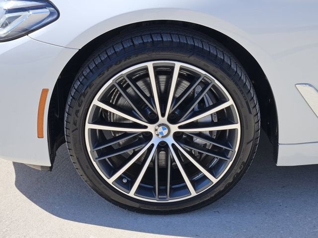 2023 BMW 540 i xDrive