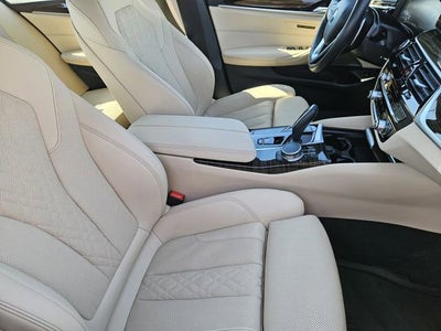 2023 BMW 540 i xDrive