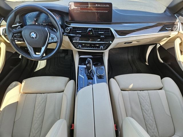 2023 BMW 540 i xDrive